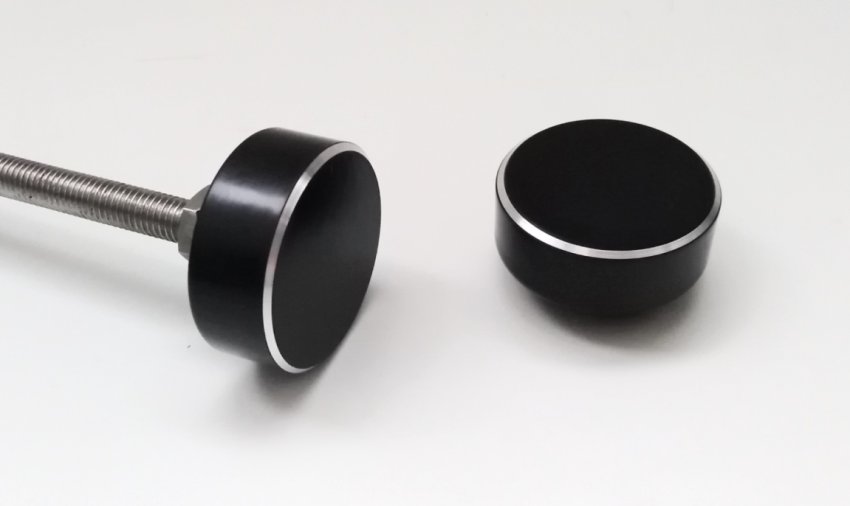 Cover Caps (with bevel) Front Wheel Axle - Sportster S 1250 - Click Image to Close